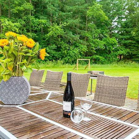 12 Person In Ulfborg-by Traum