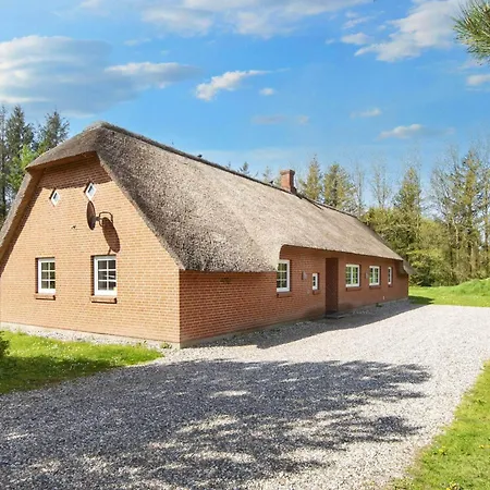 12 Person In Ulfborg-by Traum Vakantiehuis *