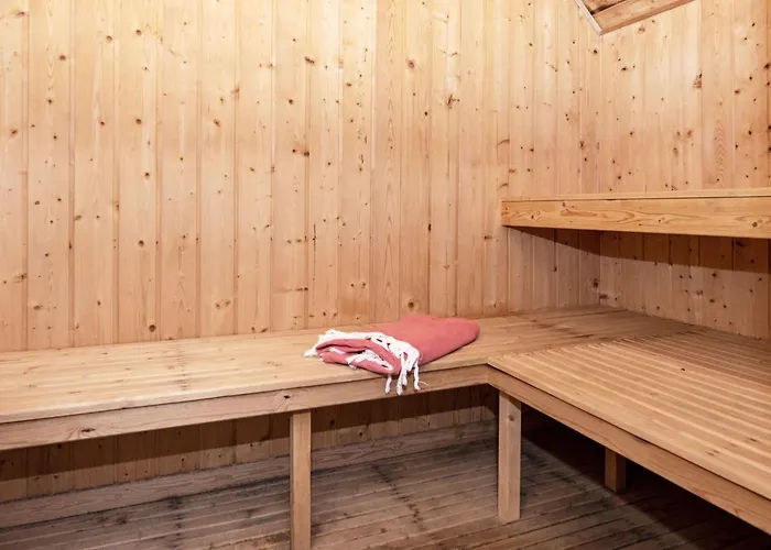 12 Person In Ulfborg-by Traum *