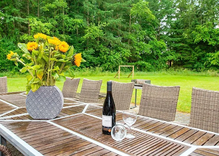 12 Person In Ulfborg-by Traum